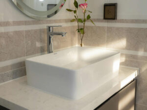 new sq sink on white porcelan surface